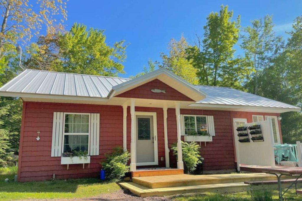 Corny Cottage | Escape to the Lake Main Image